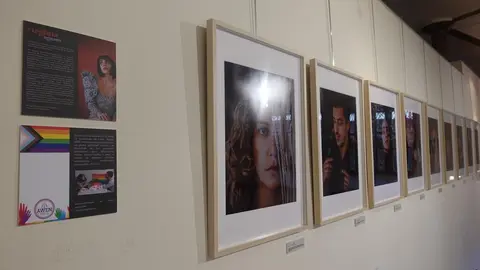 La exposici&oacute;n de fotograf&iacute;as realizadas por Virginia Aguado que reinterpretan dioses griegos en clave actual.
