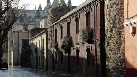 Expropiaci&oacute;n dos casas en Avenida de los Cubos