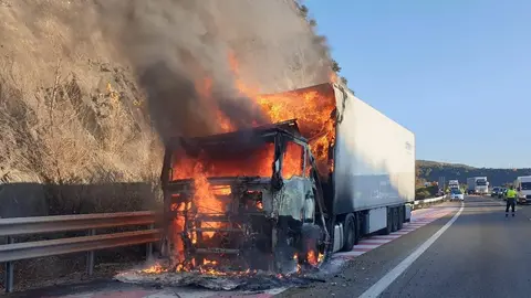 Incendio Cami&oacute;n A-6