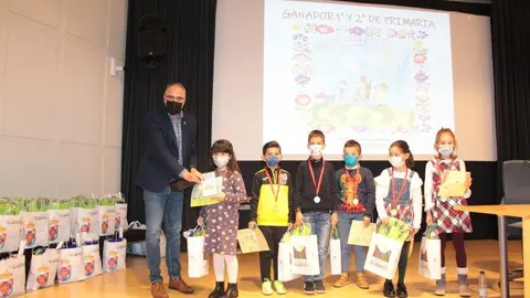 Entrega de premios XVI Certamen de Dibujo y Discapacidad Asociaci&oacute;n de personas con discapacidad f&iacute;sica del Bierzo