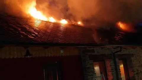 Incendio en Lombillo