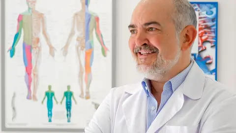 Dr. Valle Folgueral