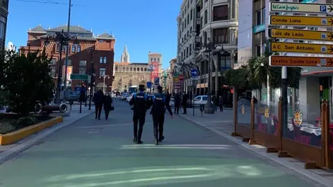 Patrulla en Ordo&ntilde;o II Le&oacute;n