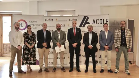 II Sal&oacute;n Acole-CEL del Veh&iacute;culo de Ocasi&oacute;n y Kil&oacute;metro 0 en Le&oacute;n