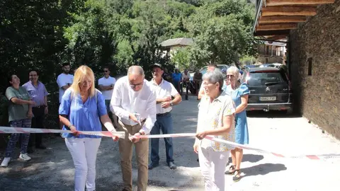 Inauguraci&oacute;n de la plaza de Bouzas.