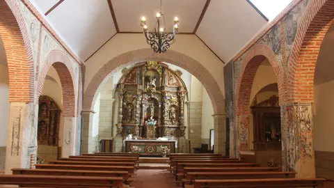 Nave central de la iglesia de Santa Eulalia de Villacintor