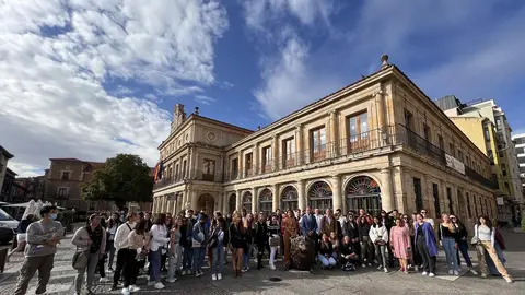 Estudiantes Erasmus de la ULE son recibidos en el Ayuntamiento de Le&oacute;n