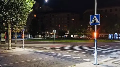 Pasos peatones iluminado en Le&oacute;n