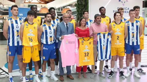 Presentaci&oacute;n del primer equipo de SDP Ponferradina de baloncesto