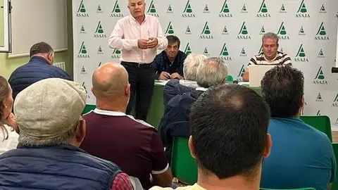 Charla informativa de ASAJA (foto de archivo)