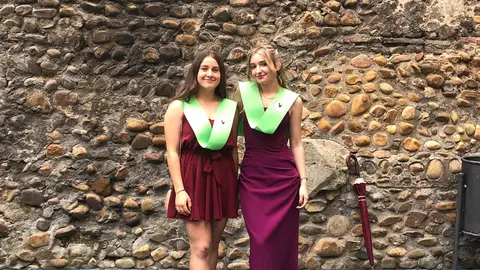 Mar&iacute;a Benavides y Martina Vega, ganadores del tercer premio de investigaci&oacute;n Eurostory