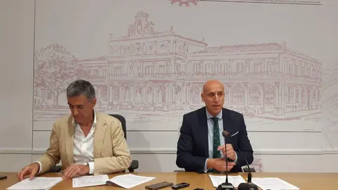 Jos&eacute; Antonio Diez y Carmelo Alonso presentan la medida