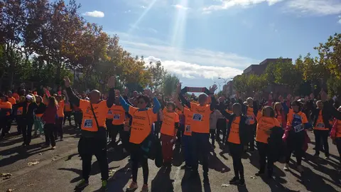 Participantes en la Marcha por la Salud Mental en Ponferrada