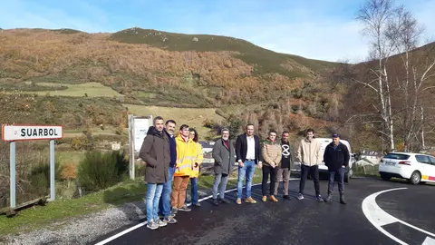 Las obras en la LE-3203 han sido recibidas por el diputado de Infraestructuras, Luis Alberto Arias