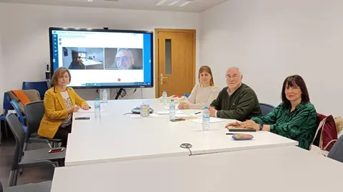 Jurado del XLVIII Premio de Poes&iacute;a Gonz&aacute;lez de Lama