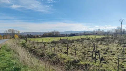 Entorno del futuro centro de salud e IES Villaquilambre (foto PSOE)