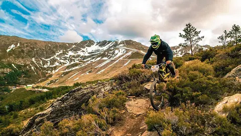MTB Red Bull