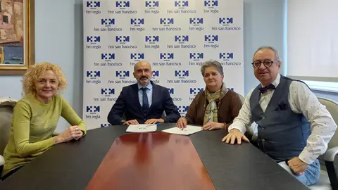HM Hospitales y ADERLE firman un convenio de colaboraci&oacute;n