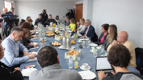 Olegario Ram&oacute;n ofrece un desayuno informativo para hacer balance de la gesti&oacute;n de 2022