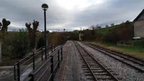 L&iacute;nea ferroviaria