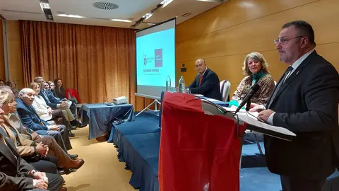 Acto de inauguraci&oacute;n de las jornadas de la Casa de Le&oacute;n en Sevilla