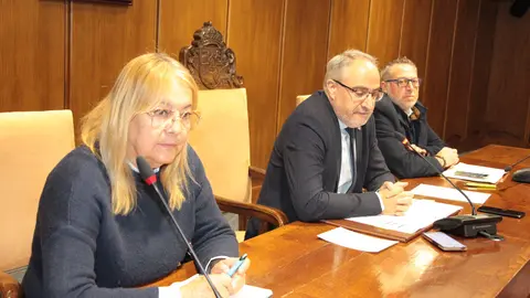 El alcalde Ponferrada y varios concejales reclaman a la Junta que refuerce el servicio de emergencias sanitarias