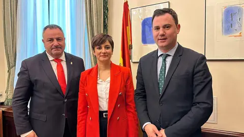 Eduardo Mor&aacute;n, Isabel Rodr&iacute;guez y Javier A Cend&oacute;n