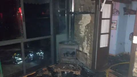 Incendio Chimenea San Miguel de Arganza
