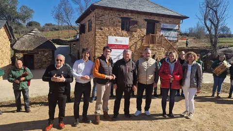 La Diputaci&oacute;n contribuye con 464.626 euros a convertir el pueblo de Pe&oacute;n de Arriba, en Carracedelo, en una ecoaldea tur&iacute;stica