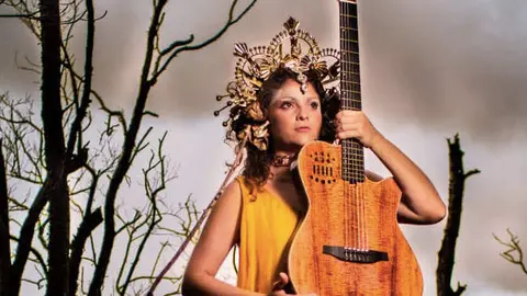 MARIA-MOCTEZUMA-DISCO