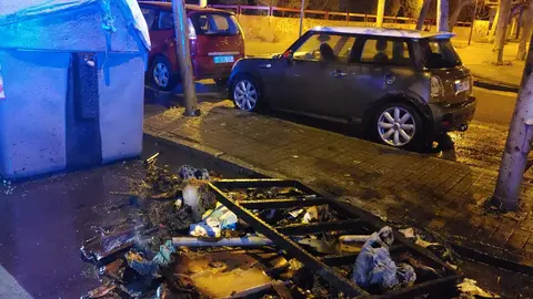 Incendio contenedores Ponferrada