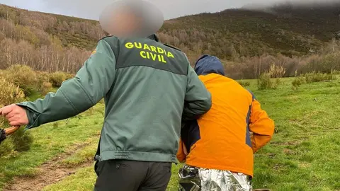 Rescate monta&ntilde;ero en Villablino Le&oacute;n