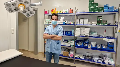 H&eacute;ctor Perandones  refuerza la cirug&iacute;a dermatol&oacute;gica en San Juan de Dios