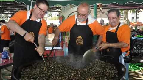 APLEC CARAGOL LLEIDA Cocina Caracol a la gormanda &copy; Julià Escudé