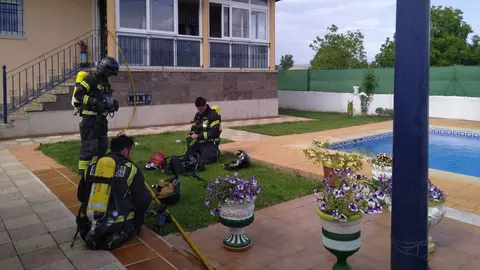 Fallecida una mujer de 53 a&ntilde;os a causa de un incendio en la Ctra. del Canal N⁰ 300 en la localidad de Narayola, municipio de Camponaraya.