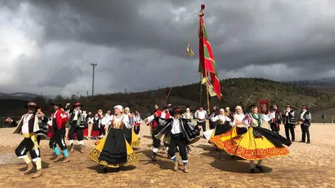 Jotas de la monta&ntilde;a palentina en Ponferrada
