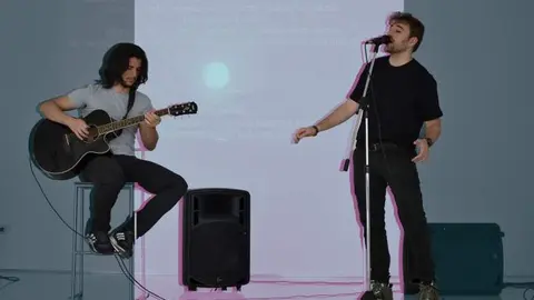 C&Iacute;A : MARCOS CASTRO - DANIEL ALONSO (Le&oacute;n)
OBRA: LA LUNA EN MI RETINA