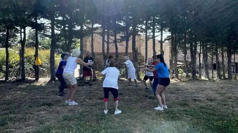 Momento de las actividades en Rabanal del Camino.