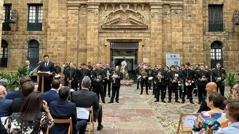 Imagen de Ntra. Se&ntilde;ora de Consolaci&oacute;n de Mar&iacute;a de la Cofrad&iacute;a de Ntra. Se&ntilde;ora de las Angustias y Soledad Foto Archivo