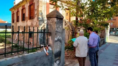 Edificio en ruinas de la calle Severino Ib&aacute;&ntilde;ez