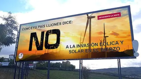 Valla de Conceyu Pa&iacute;s Llion&eacute;s en defensa de la monta&ntilde;a berciana