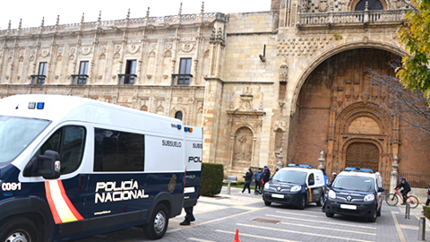 Polic&iacute;a Nacional Le&oacute;n
