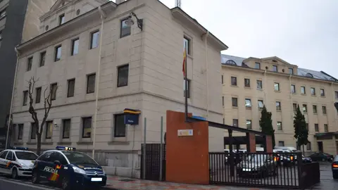 Polic&iacute;a Nacional Le&oacute;n