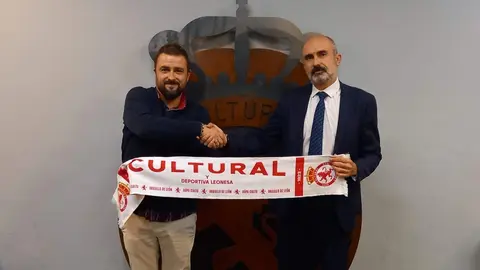 HM Hospitales renueva su compromiso como proveedor m&eacute;dico oficial de la Cultural y Deportiva Leonesa
