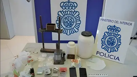 POLIC&Iacute;A NACIONAL DETENIDO TR&Aacute;FICO DE DROGAS San Andr&eacute;s de Rabanedo - Le&oacute;n