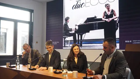 Celebraci&oacute;n Musical en La Robla con 'Por mis tierras de Le&oacute;n' a Cargo del D&uacute;o Ecos