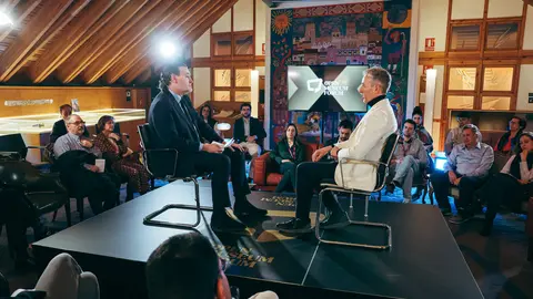 Miguel Zugaza y Jos&eacute; Luis P&eacute;rez Pont en casa Botines Le&oacute;n