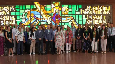 Representantes de los 16 socios de 6 pa&iacute;ses que han asistido a la presentaci&oacute;n en Le&oacute;n