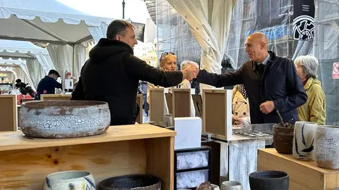 Feria de artesan&iacute;a Le&oacute;n