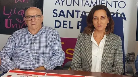 Julio Tol&oacute;n, primer teniente de alcalde y concejal de Urbanismo y Deportes y la alcaldesa, Alicia Gallego